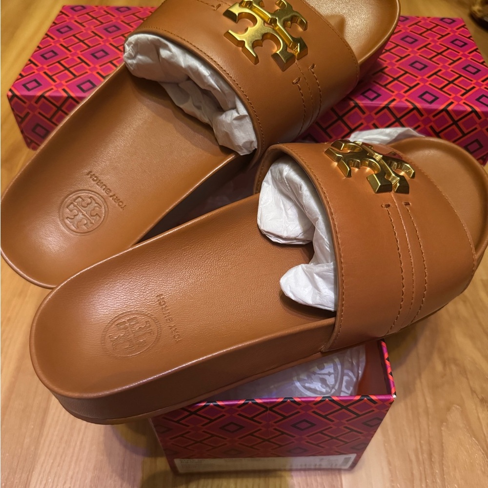 Tory Burch Everly Anatomic Cloud Slides - Picture 3 of 5